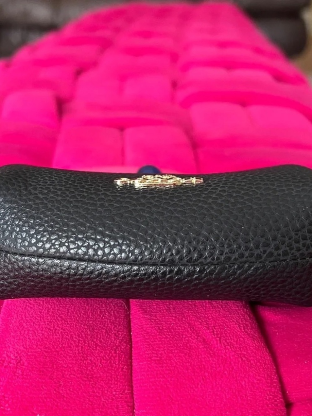 Coach Black Pebbled Leather Kisslock Coin Purse Crystal Clasp Mini Pouch - Picture 8 of 9